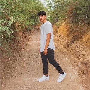 Meet your Posher, Stephen